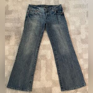 American Eagle Boyfriend jeans size 8